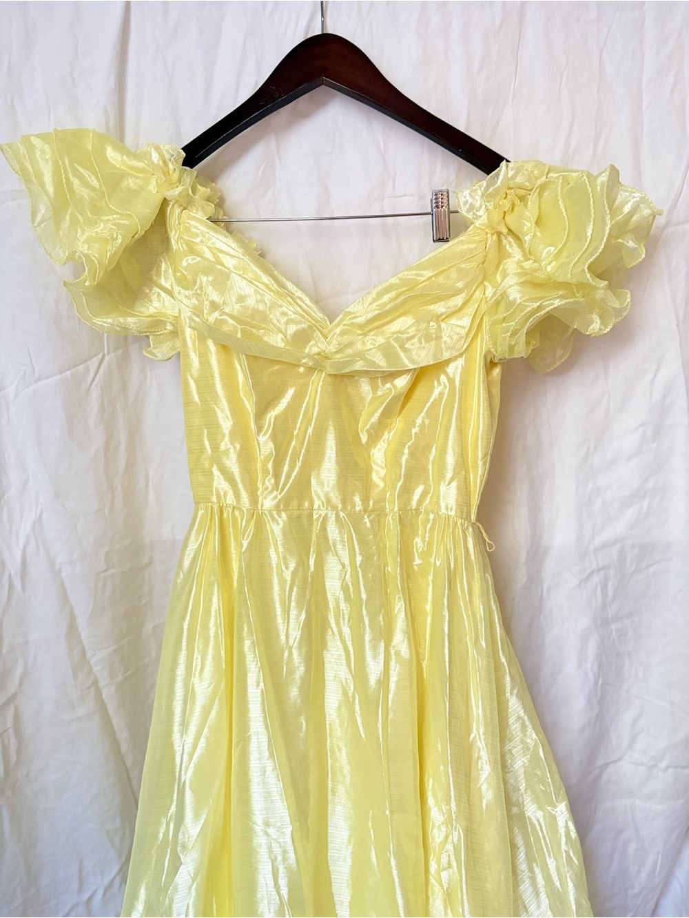 Vintage Butter Yellow Ruffle Ballgown- selkie vibes Size S